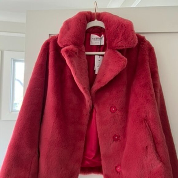 Velvet by Graham & Spencer Raquel Fur Jacket, NWT - Picture 5 of 6